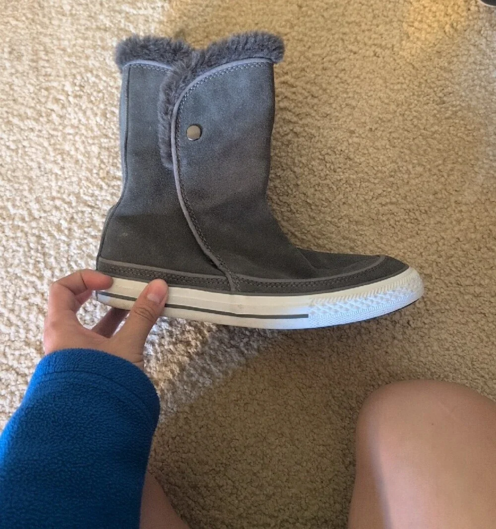 Converse All-Star Beverly Fur-lined Suede Boots